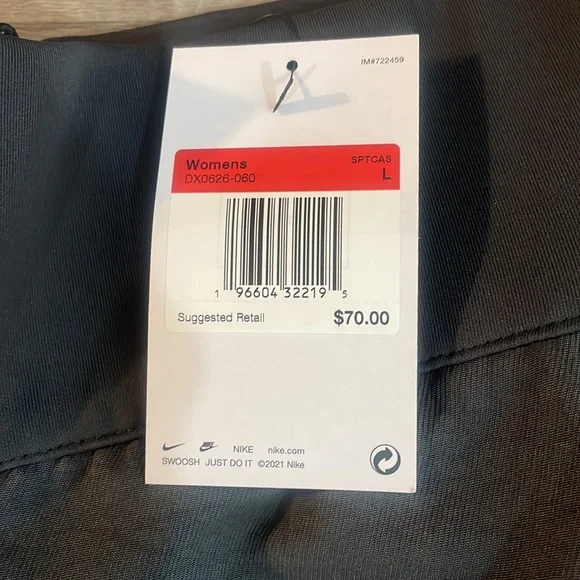 Nike high waisted grey anthracite shorts with pockets, zipped pocket, Large,NWT - Picture 6 of 10